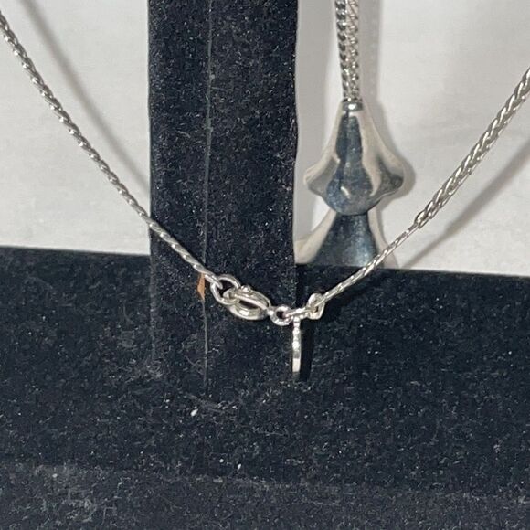 Chain Necklace with Bell Emblems - Picture 6 of 6